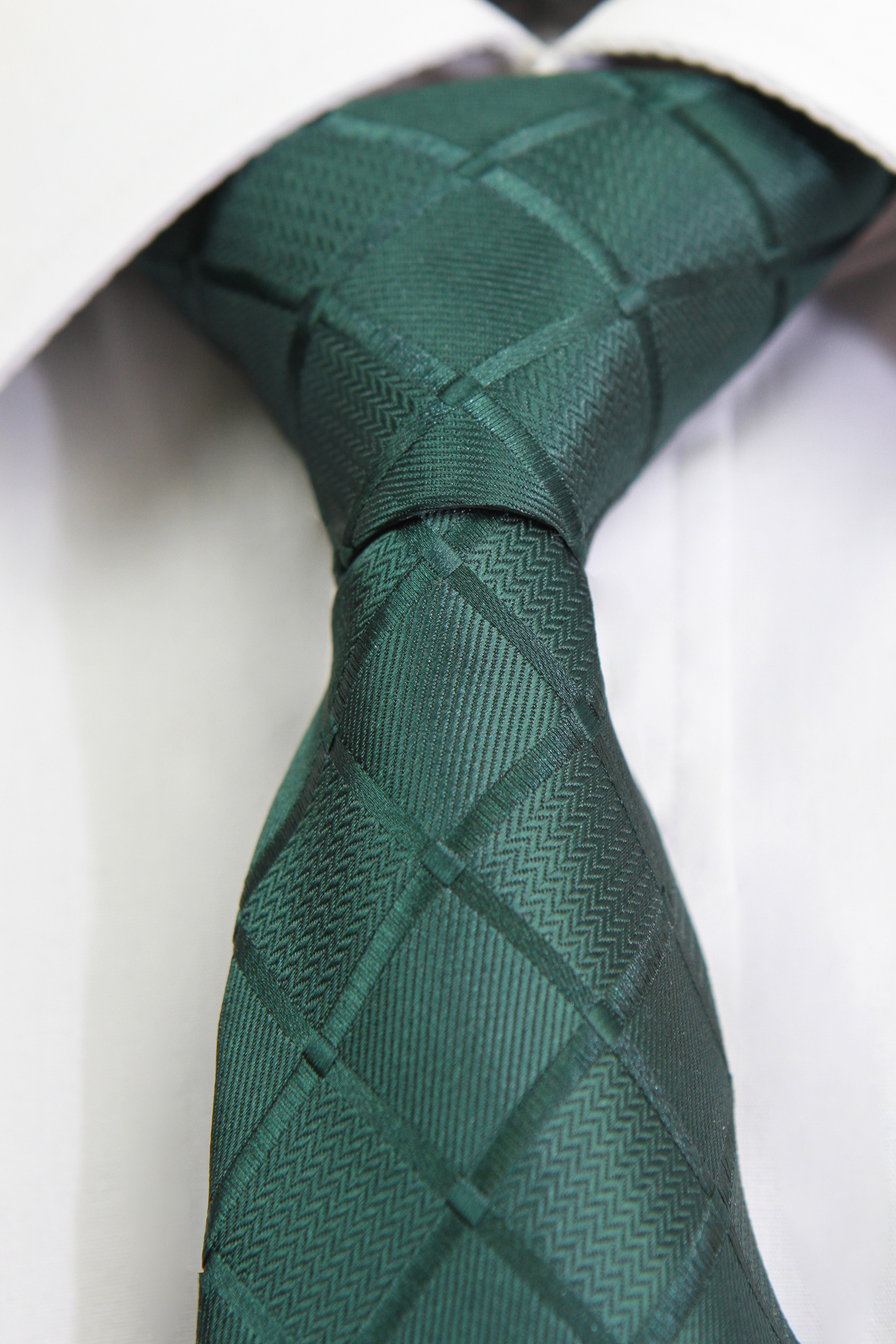 Corbata Verde Oscuro con Rombos