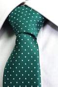 Corbata Verde con Puntos Blancos