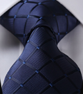 Corbata Azul con Rombos