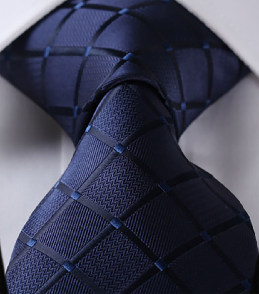 Corbata Azul con Rombos